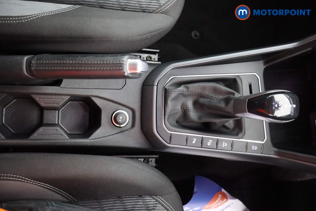 Volkswagen Taigo R-Line Automatic Petrol SUV - Stock Number (1601174) - 9th supplementary image