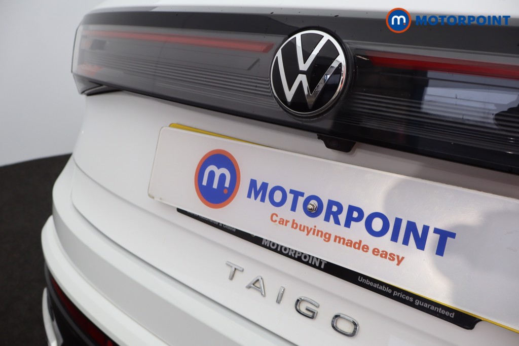 Volkswagen Taigo R-Line Automatic Petrol SUV - Stock Number (1601174) - 32nd supplementary image