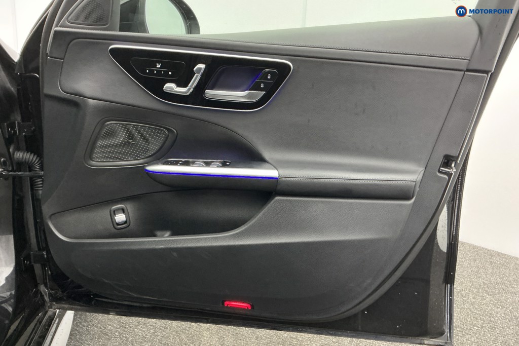 Mercedes-Benz C Class Amg Line Automatic Diesel Estate - Stock Number (1601331) - 25th supplementary image