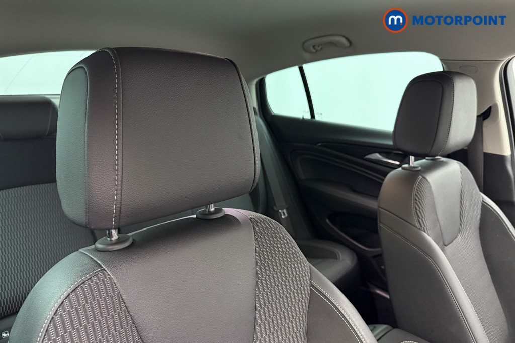 Vauxhall Insignia SRI Manual Petrol Hatchback - Stock Number (1602064) - 19th supplementary image