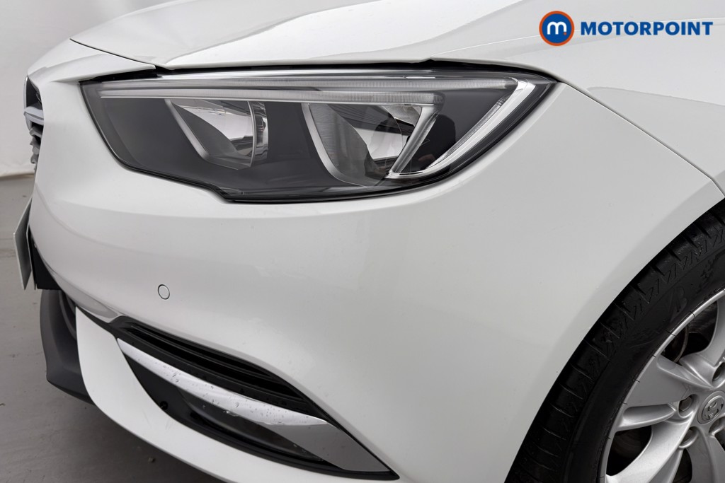 Vauxhall Insignia SRI Manual Petrol Hatchback - Stock Number (1602064) - 27th supplementary image