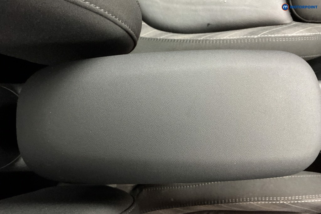 Mini Hatchback Cooper Classic Manual Petrol Hatchback - Stock Number (1602179) - 12th supplementary image