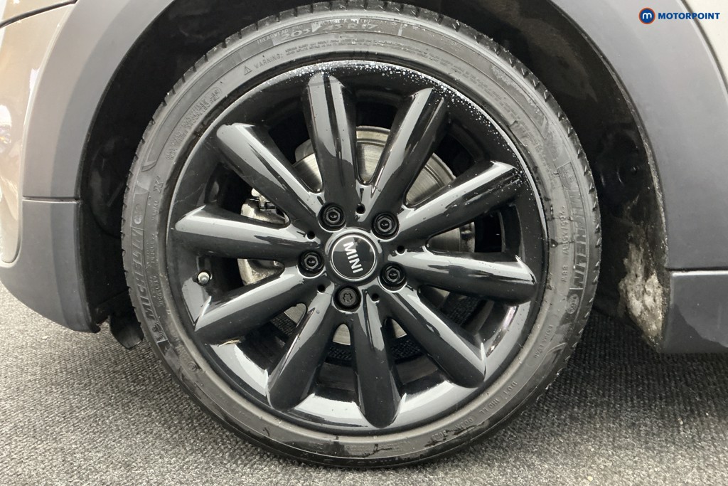 Mini Hatchback Cooper Classic Manual Petrol Hatchback - Stock Number (1602179) - 33rd supplementary image