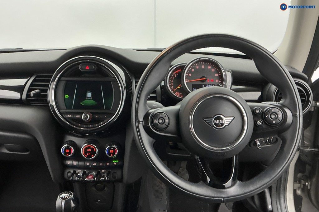 Mini Hatchback Cooper Classic Manual Petrol Hatchback - Stock Number (1602179) - 1st supplementary image