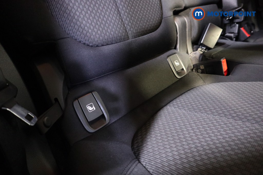 BMW X1 SE Manual Petrol SUV - Stock Number (1602215) - 18th supplementary image