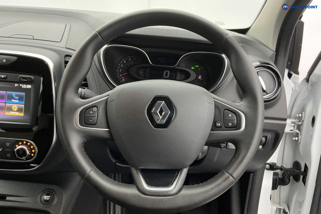 Renault Captur Iconic Manual Petrol SUV - Stock Number (1602421) - 7th supplementary image