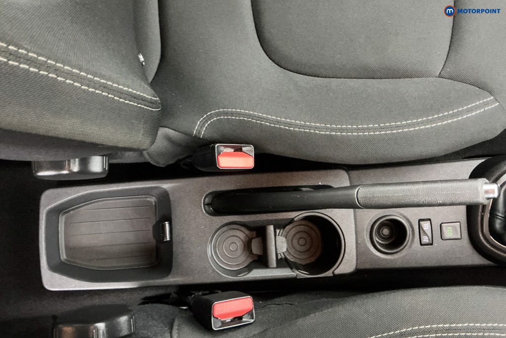 Renault Captur Iconic Manual Petrol SUV - Stock Number (1602421) - 14th supplementary image