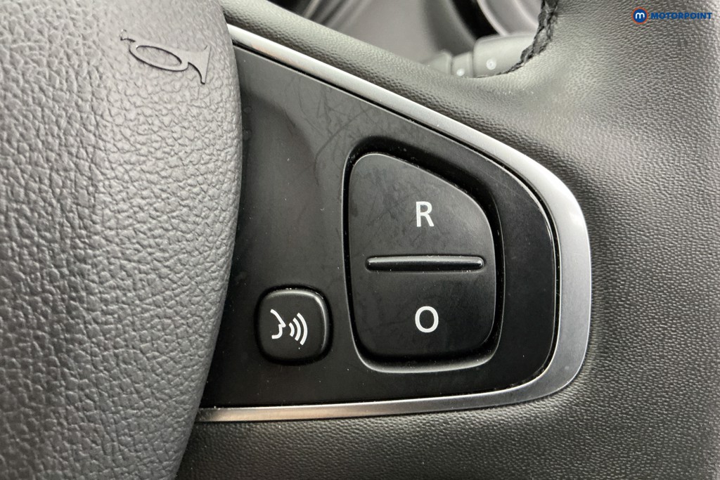 Renault Captur Iconic Manual Petrol SUV - Stock Number (1602421) - 20th supplementary image