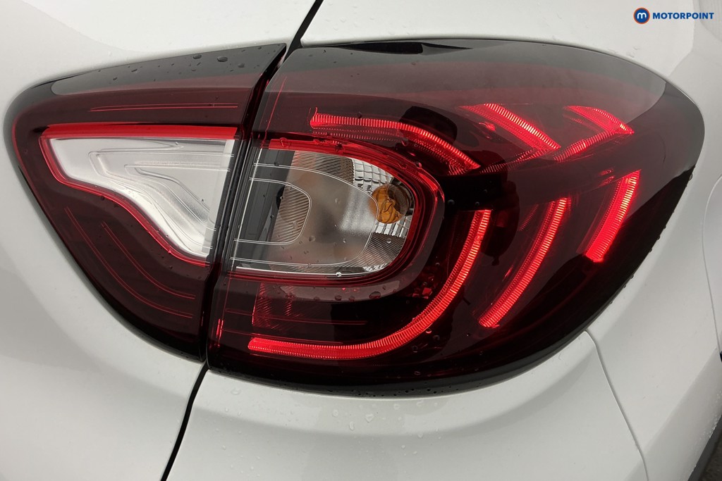 Renault Captur Iconic Manual Petrol SUV - Stock Number (1602421) - 31st supplementary image