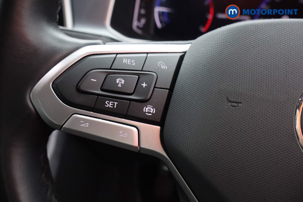 Volkswagen T-Roc Style Manual Petrol SUV - Stock Number (1602560) - 3rd supplementary image