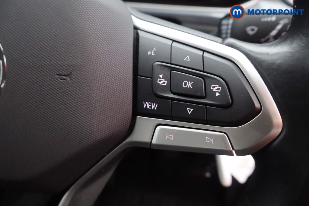 Volkswagen T-Roc Style Manual Petrol SUV - Stock Number (1602560) - 4th supplementary image