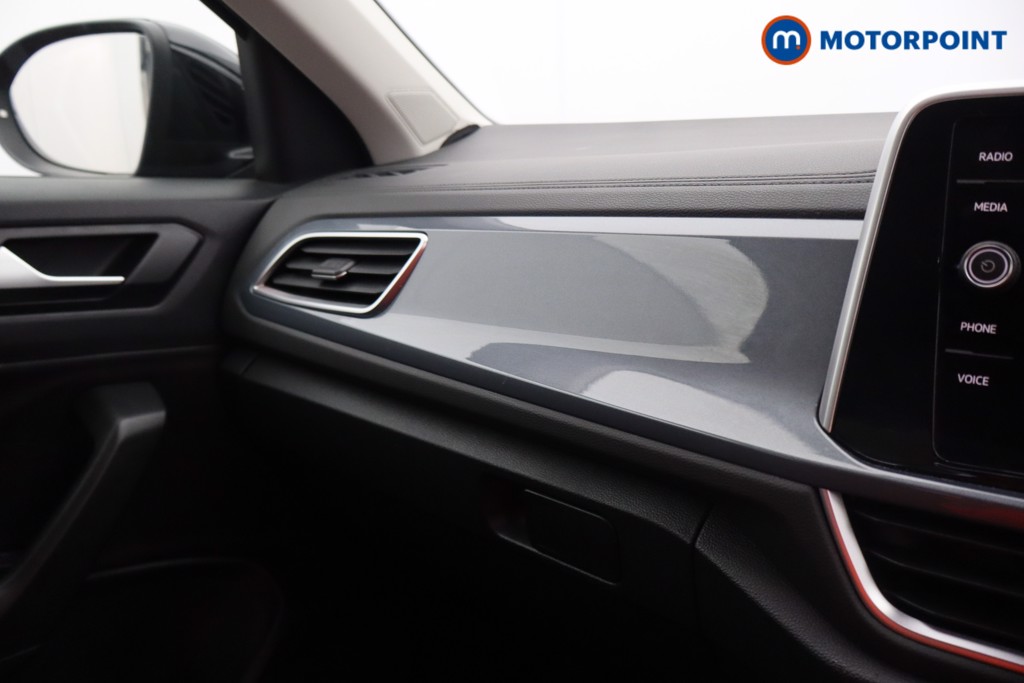 Volkswagen T-Roc Style Manual Petrol SUV - Stock Number (1602560) - 10th supplementary image
