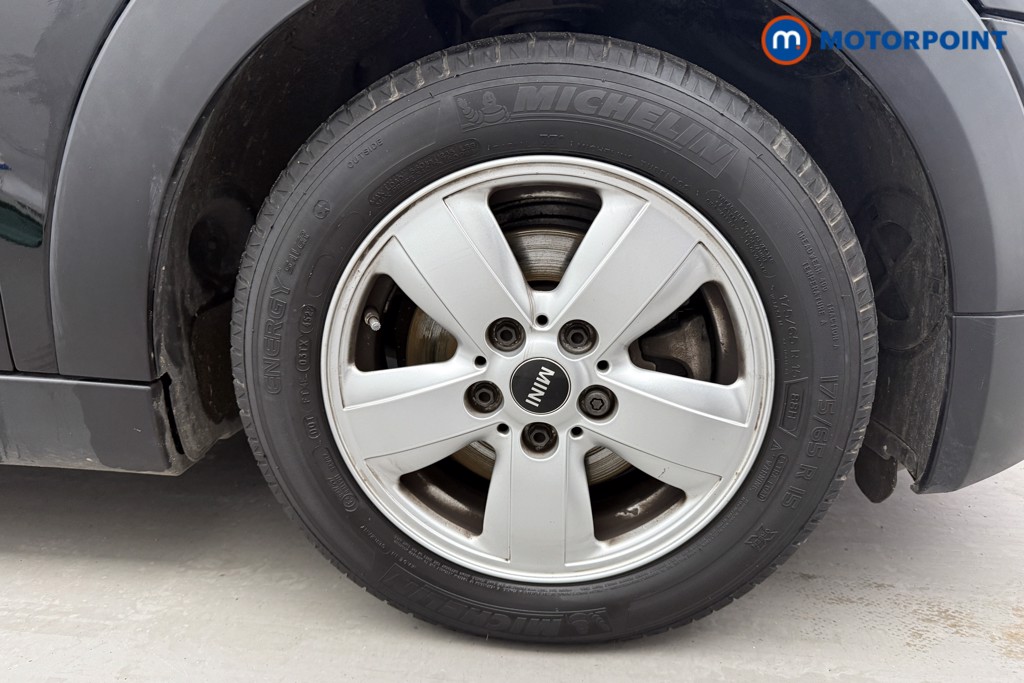 Mini Hatchback Cooper Classic Manual Petrol Hatchback - Stock Number (1602572) - 28th supplementary image