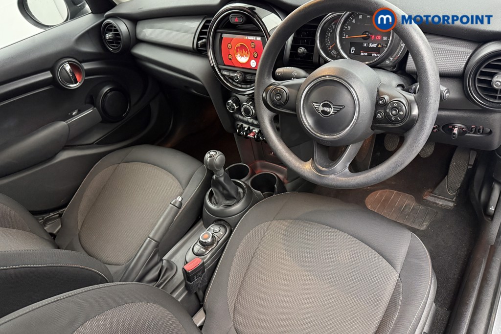 Mini Hatchback Cooper Classic Manual Petrol Hatchback - Stock Number (1602572) - 1st supplementary image