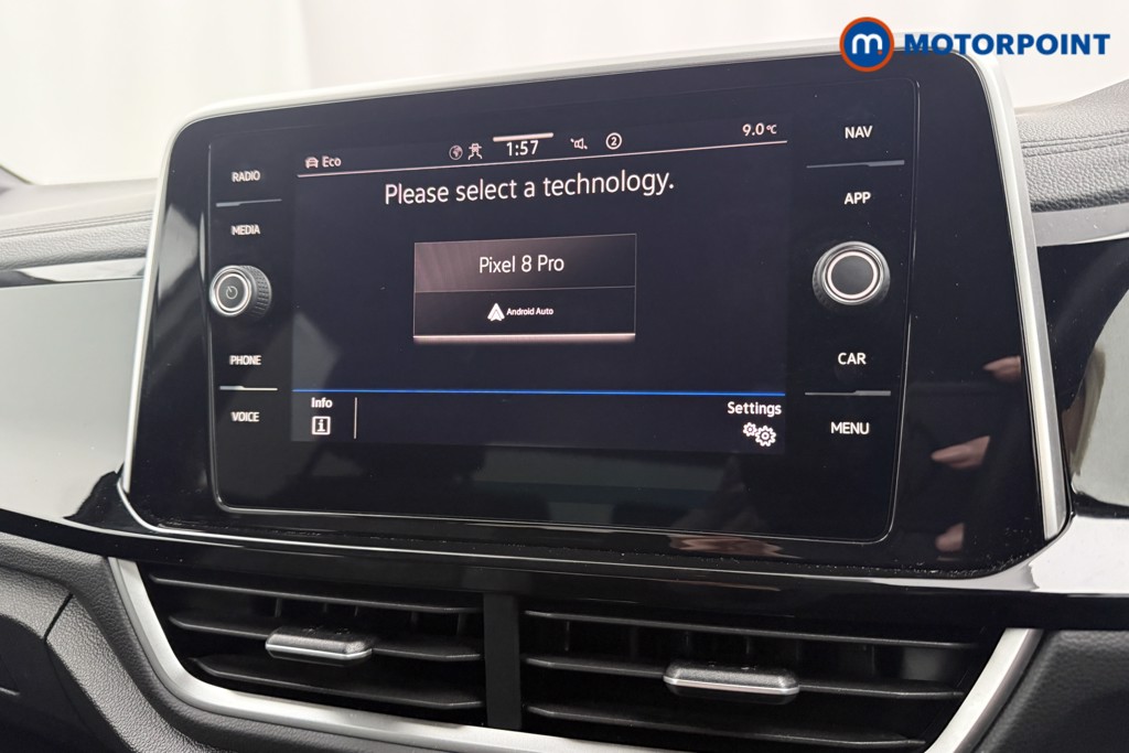 Volkswagen T-Roc R-Line Manual Petrol SUV - Stock Number (1602823) - 11th supplementary image