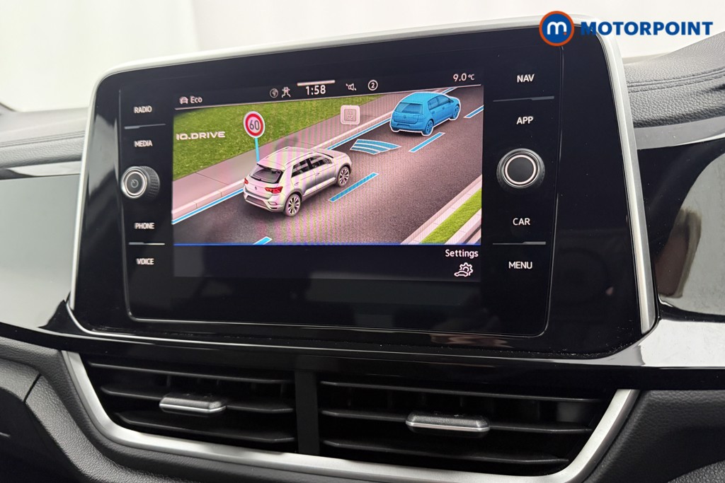 Volkswagen T-Roc R-Line Manual Petrol SUV - Stock Number (1602823) - 13th supplementary image