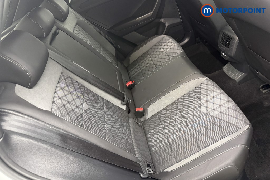 Volkswagen T-Roc R-Line Manual Petrol SUV - Stock Number (1602823) - 28th supplementary image