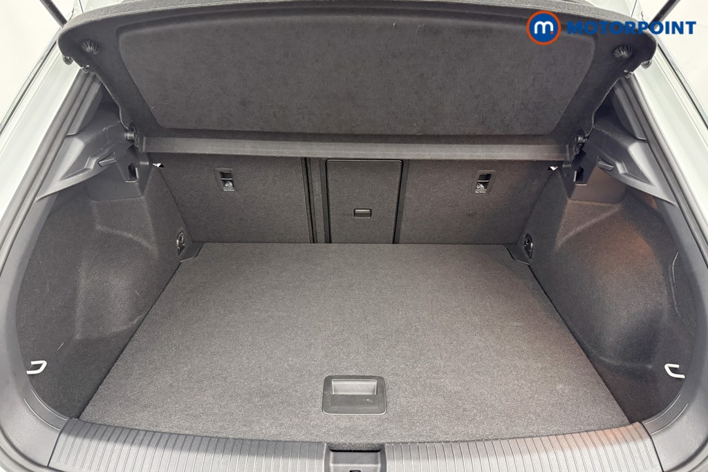 Volkswagen T-Roc R-Line Manual Petrol SUV - Stock Number (1602823) - 29th supplementary image