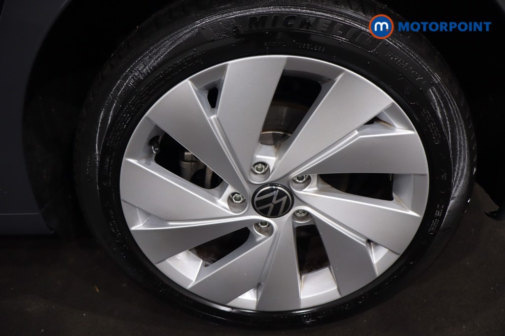 Volkswagen Golf Style Automatic Petrol Hatchback - Stock Number (1602898) - 12th supplementary image