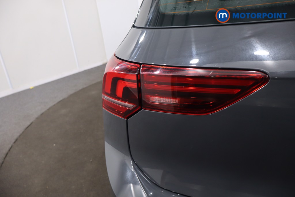 Volkswagen Golf Style Automatic Petrol Hatchback - Stock Number (1602898) - 32nd supplementary image