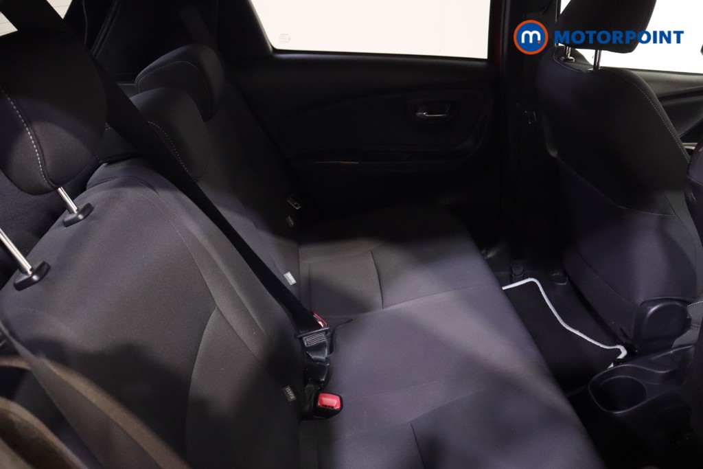 Toyota Yaris Design Automatic Petrol-Electric Hybrid Hatchback - Stock Number (1603251) - 18th supplementary image