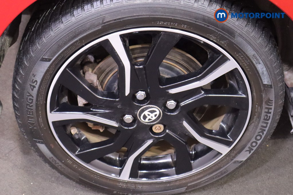 Toyota Yaris Design Automatic Petrol-Electric Hybrid Hatchback - Stock Number (1603251) - 21st supplementary image