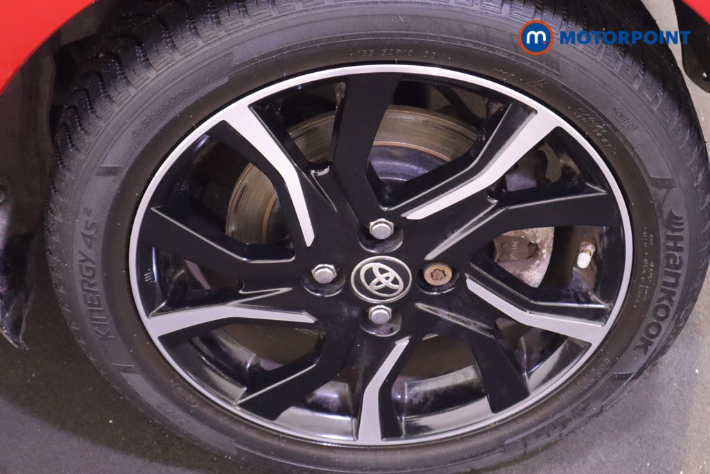 Toyota Yaris Design Automatic Petrol-Electric Hybrid Hatchback - Stock Number (1603251) - 22nd supplementary image