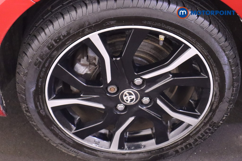 Toyota Yaris Design Automatic Petrol-Electric Hybrid Hatchback - Stock Number (1603251) - 23rd supplementary image