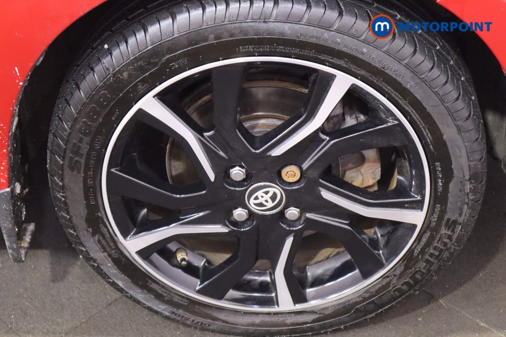 Toyota Yaris Design Automatic Petrol-Electric Hybrid Hatchback - Stock Number (1603251) - 24th supplementary image