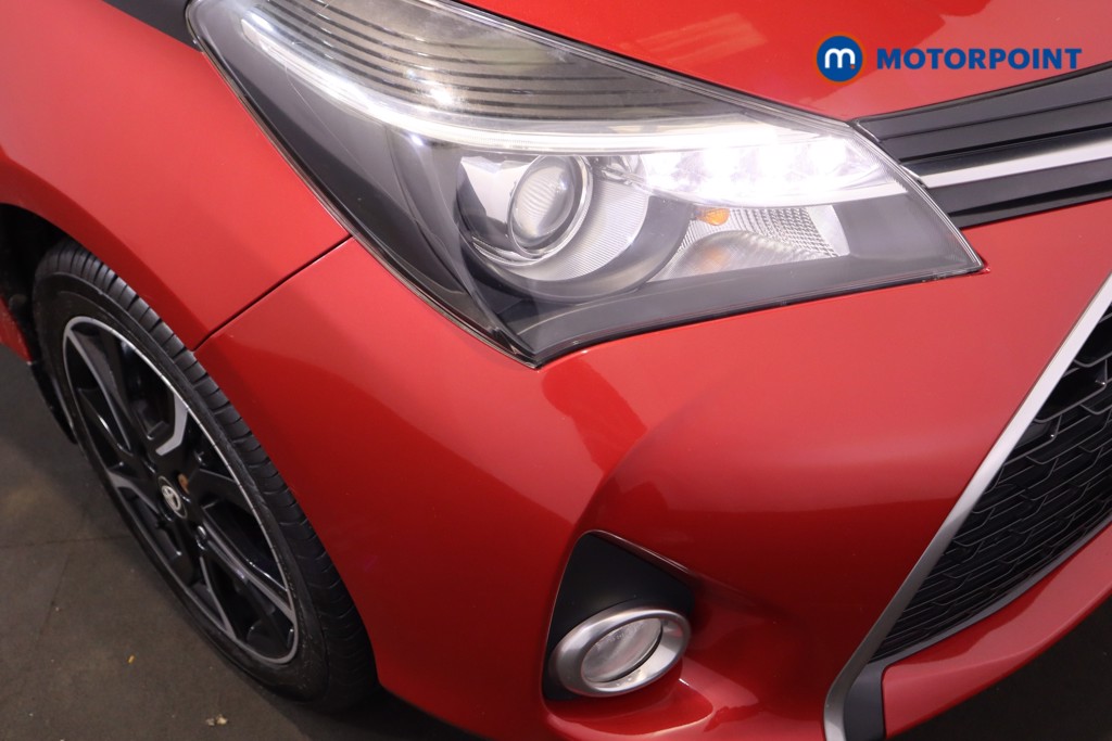 Toyota Yaris Design Automatic Petrol-Electric Hybrid Hatchback - Stock Number (1603251) - 25th supplementary image