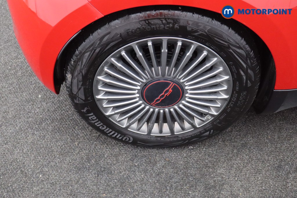 Fiat 500 RED Automatic Electric Convertible - Stock Number (1603446) - 21st supplementary image