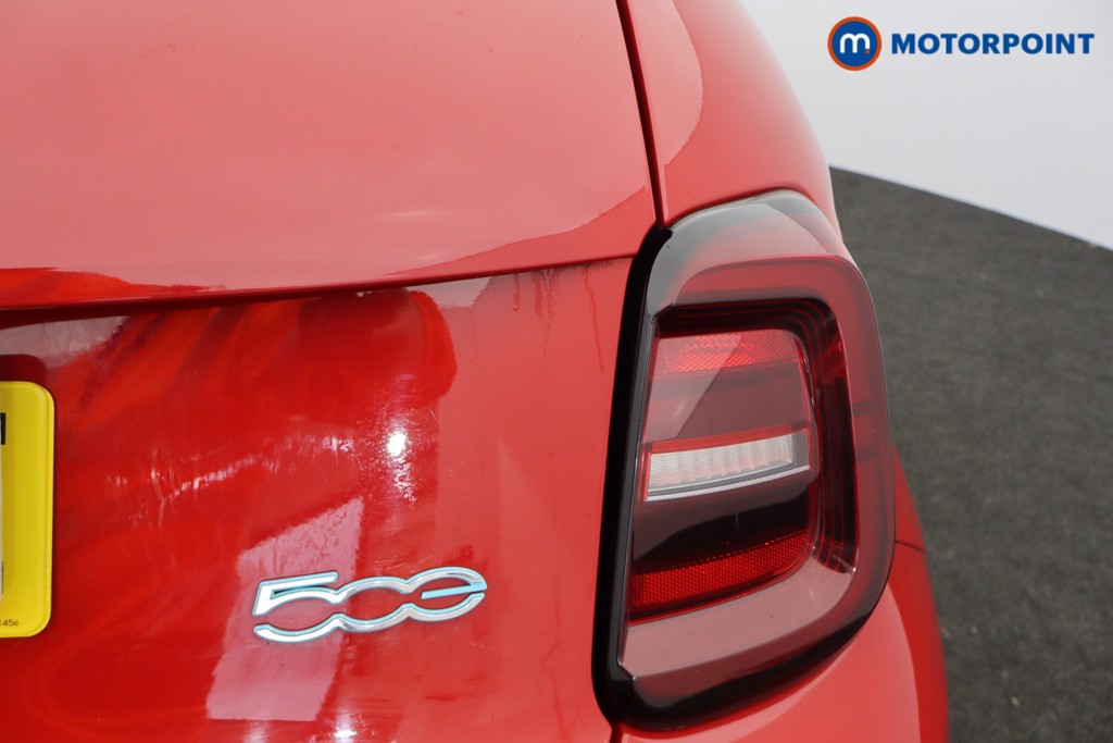 Fiat 500 RED Automatic Electric Convertible - Stock Number (1603446) - 34th supplementary image