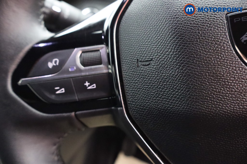 Peugeot 2008 Allure Manual Petrol SUV - Stock Number (1603638) - 3rd supplementary image