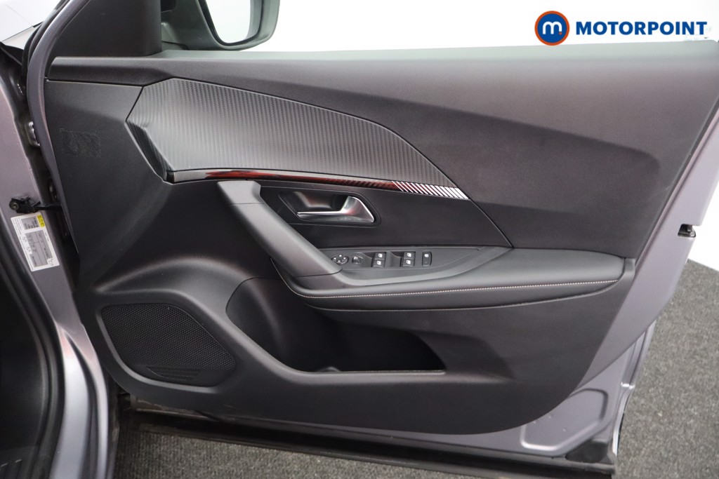 Peugeot 2008 Allure Manual Petrol SUV - Stock Number (1603638) - 11th supplementary image