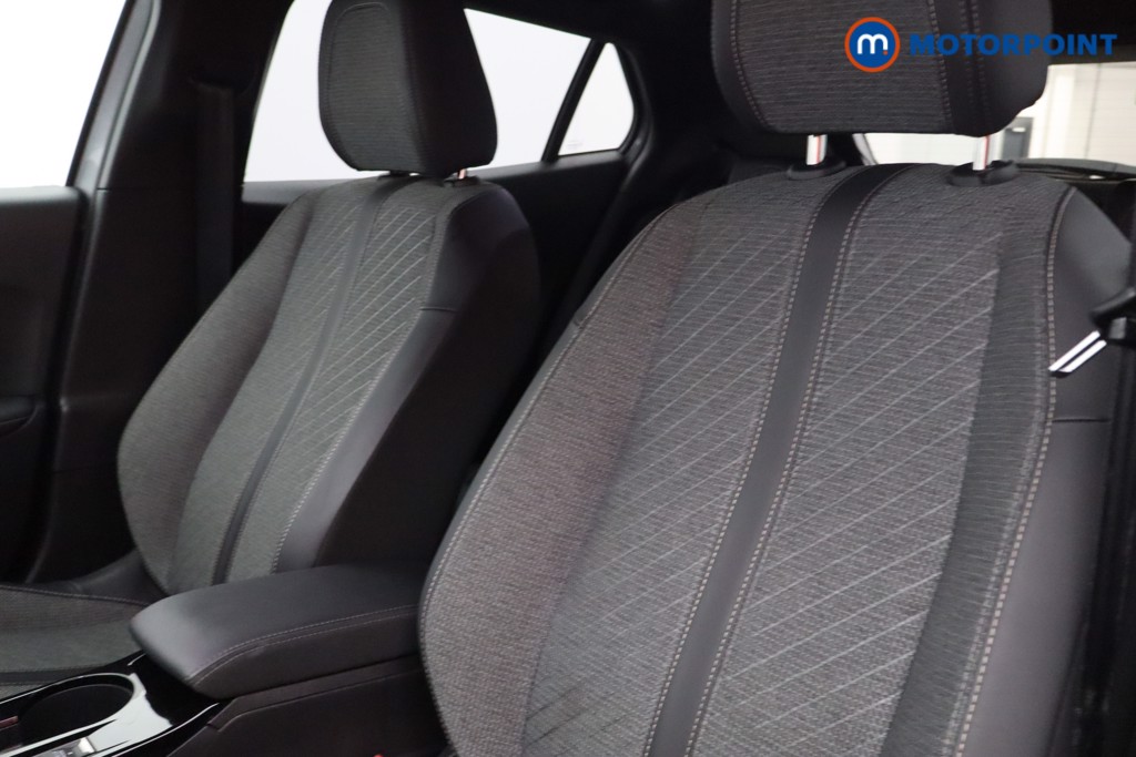 Peugeot 2008 Allure Manual Petrol SUV - Stock Number (1603638) - 13th supplementary image