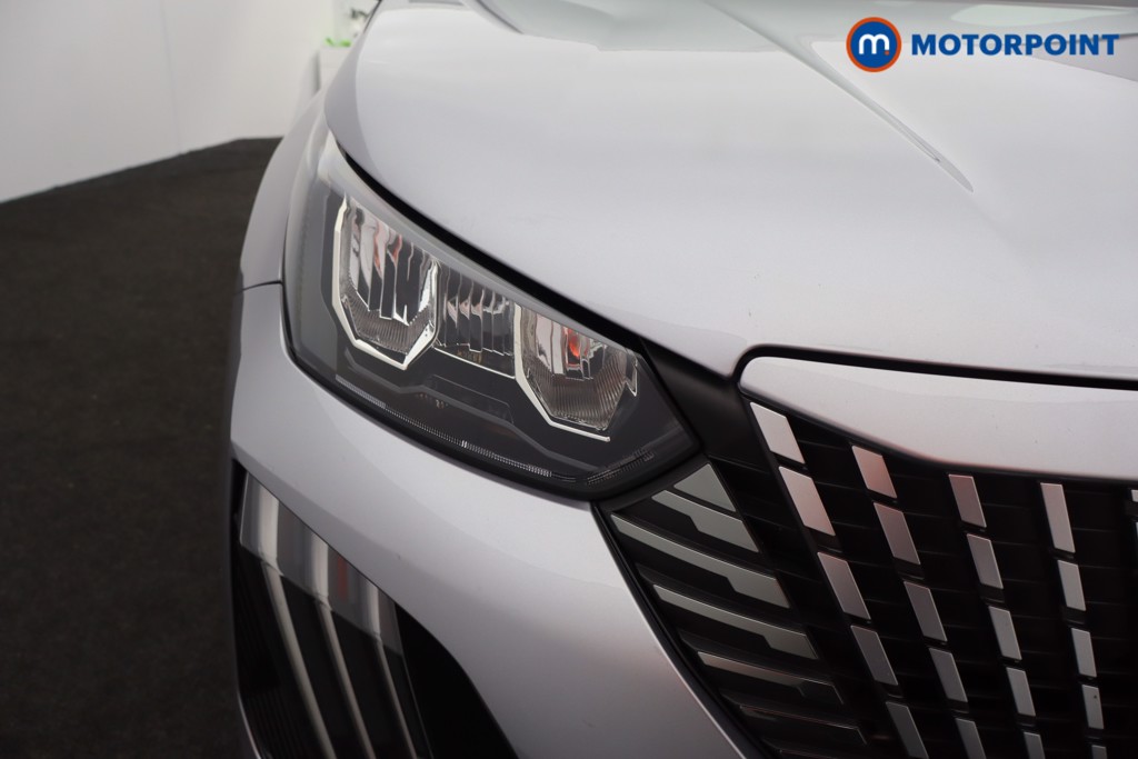 Peugeot 2008 Allure Manual Petrol SUV - Stock Number (1603638) - 24th supplementary image