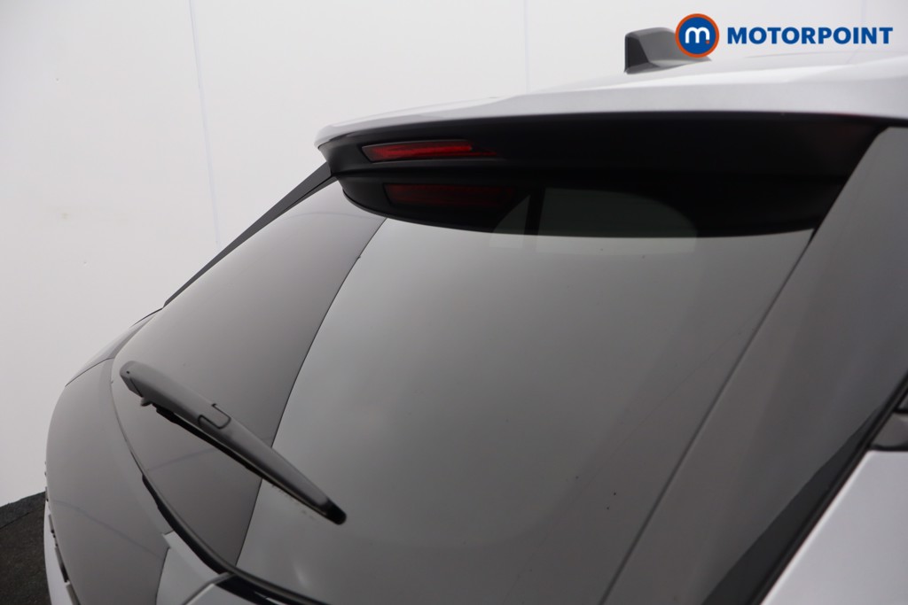 Peugeot 2008 Allure Manual Petrol SUV - Stock Number (1603638) - 28th supplementary image