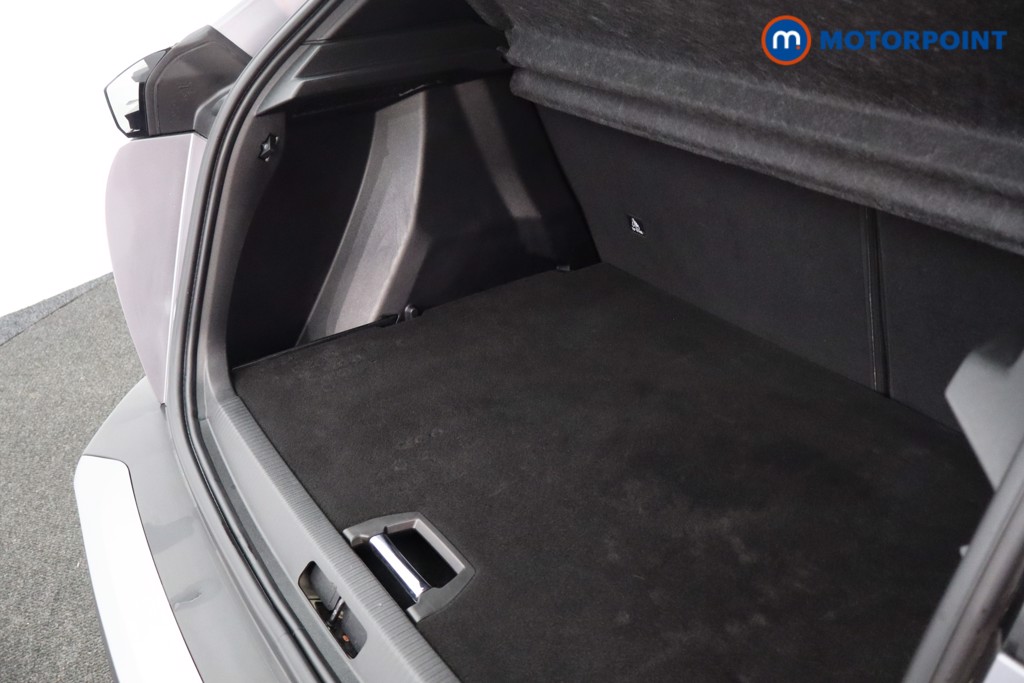 Peugeot 2008 Allure Manual Petrol SUV - Stock Number (1603638) - 33rd supplementary image