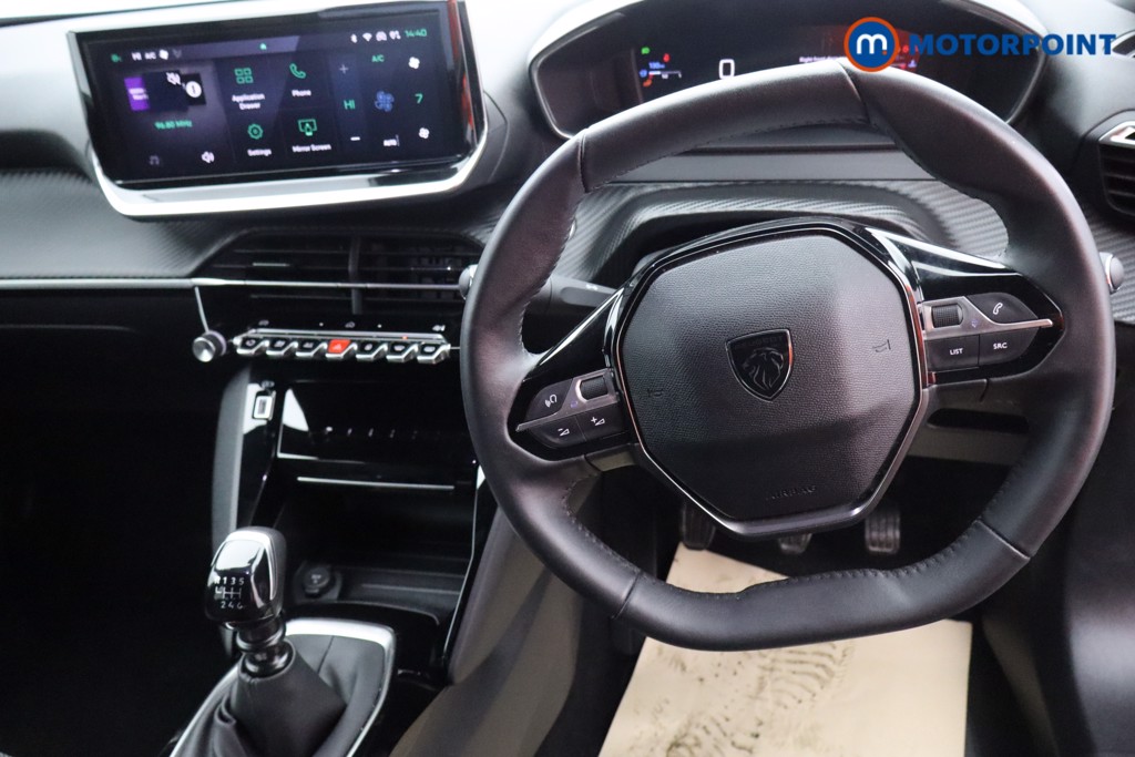 Peugeot 2008 Allure Manual Petrol SUV - Stock Number (1603638) - 1st supplementary image