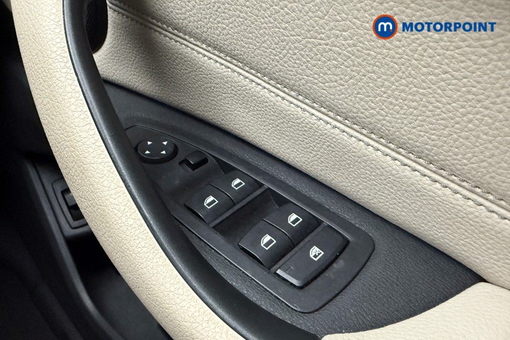 BMW X1 Xline Automatic Petrol SUV - Stock Number (1604147) - 17th supplementary image