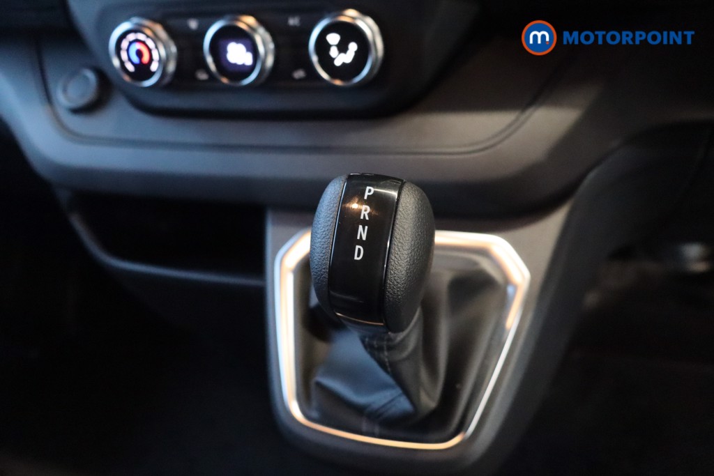 Renault Trafic Advance Automatic Electric Panel Van - Stock Number (1604257) - 19th supplementary image