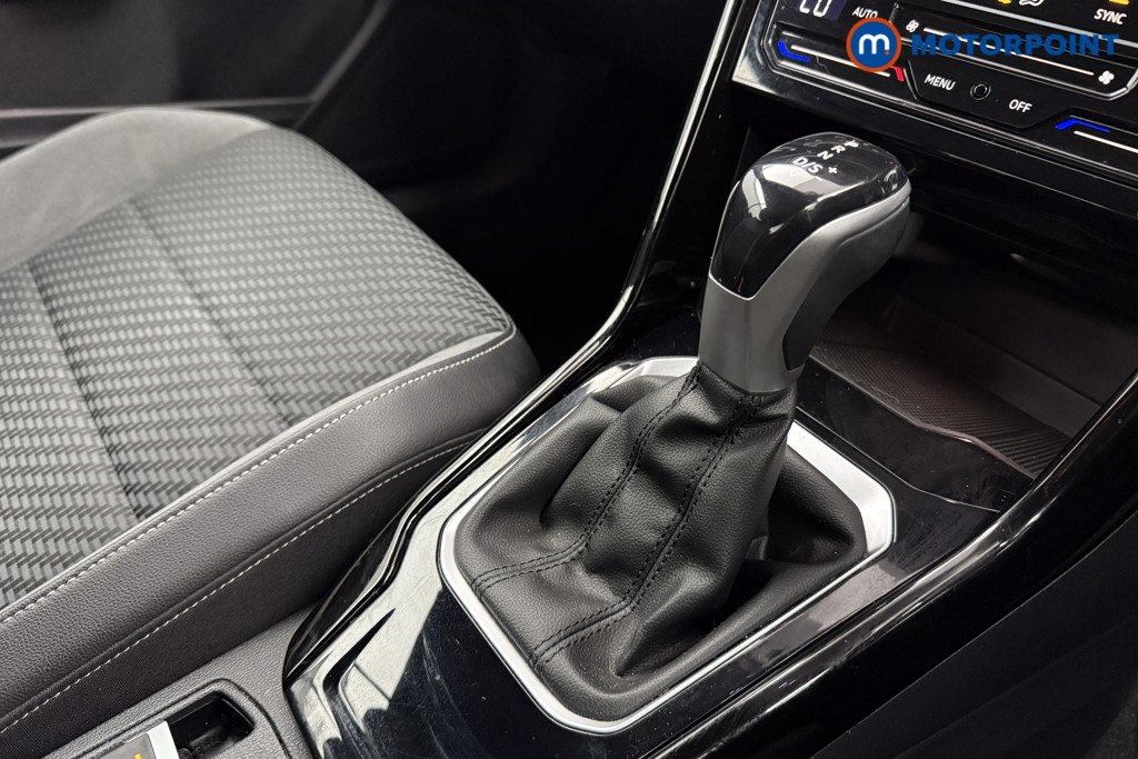 Volkswagen T-Roc R-Line Automatic Petrol Convertible - Stock Number (1604439) - 14th supplementary image