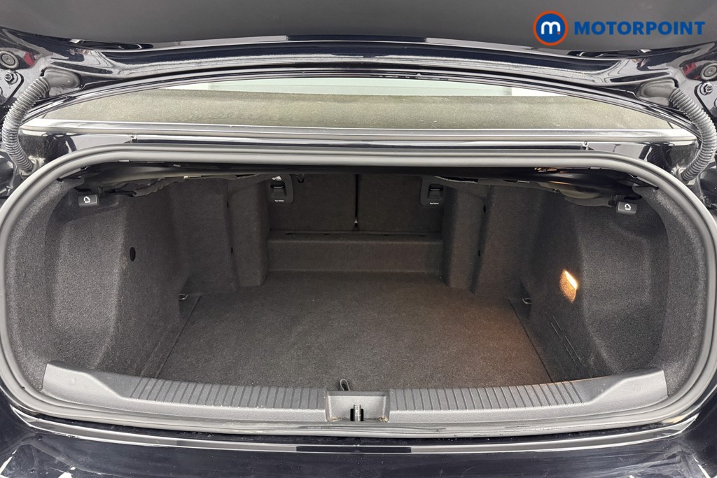 Volkswagen T-Roc R-Line Automatic Petrol Convertible - Stock Number (1604439) - 26th supplementary image