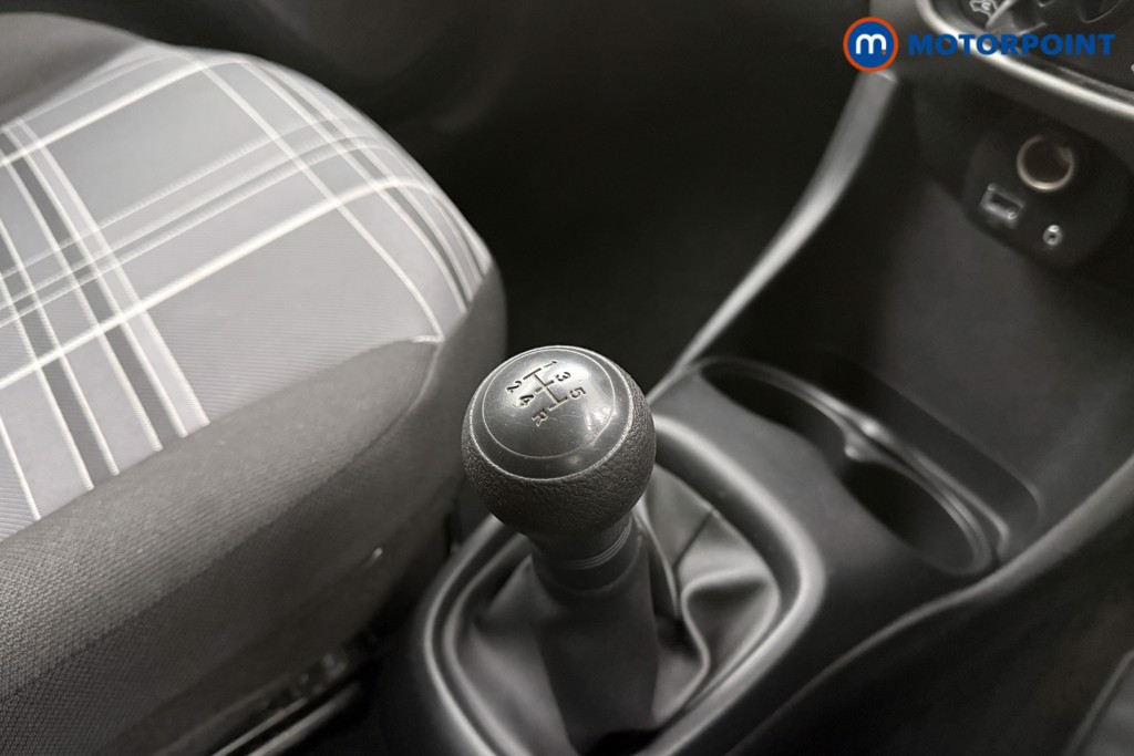 Peugeot 108 Active Manual Petrol Hatchback - Stock Number (1604478) - 11th supplementary image