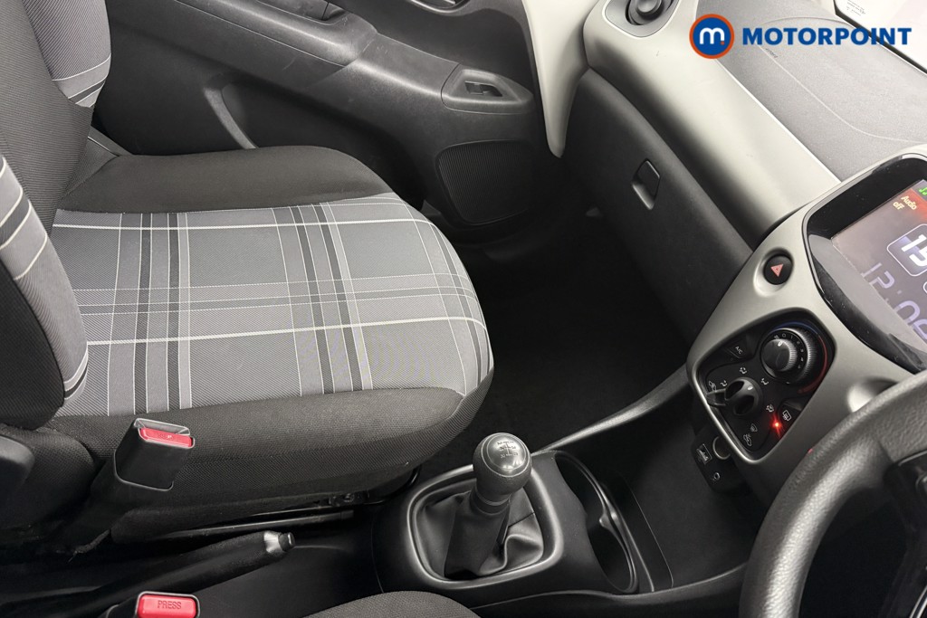 Peugeot 108 Active Manual Petrol Hatchback - Stock Number (1604478) - 13th supplementary image