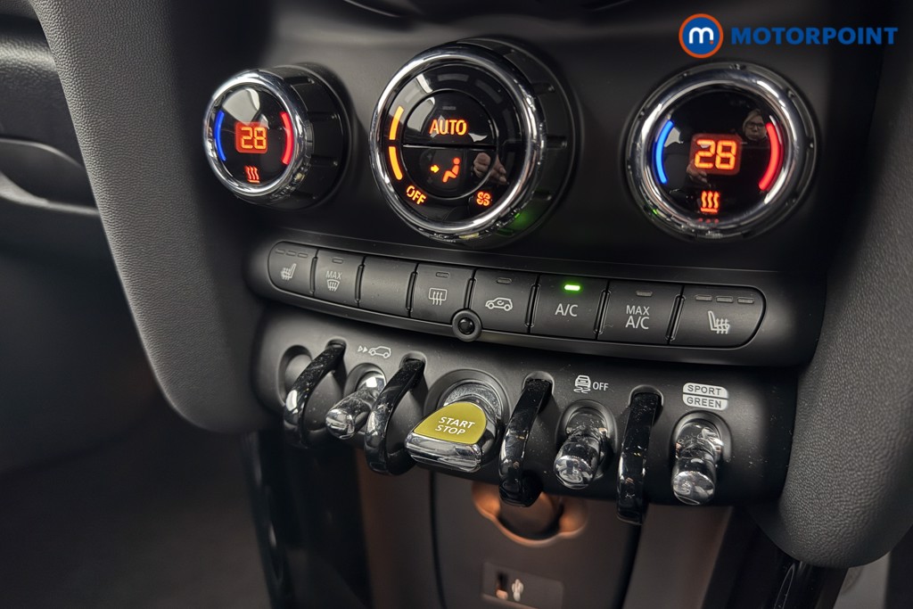 Mini Hatchback Cooper S Level 2 Automatic Electric Hatchback - Stock Number (1604480) - 12th supplementary image