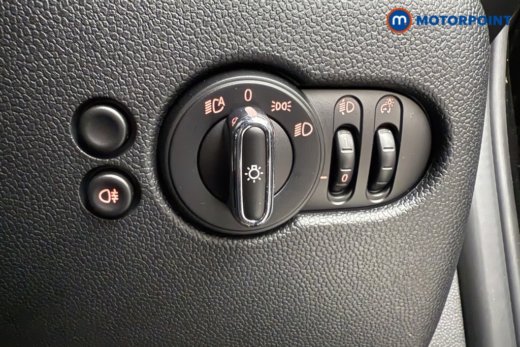 Mini Hatchback Cooper S Level 2 Automatic Electric Hatchback - Stock Number (1604480) - 19th supplementary image