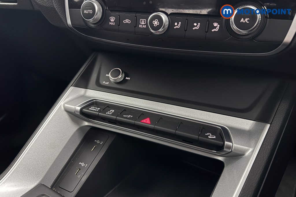 Audi Q3 Technik Automatic Petrol Plug-In Hybrid SUV - Stock Number (1604492) - 12th supplementary image