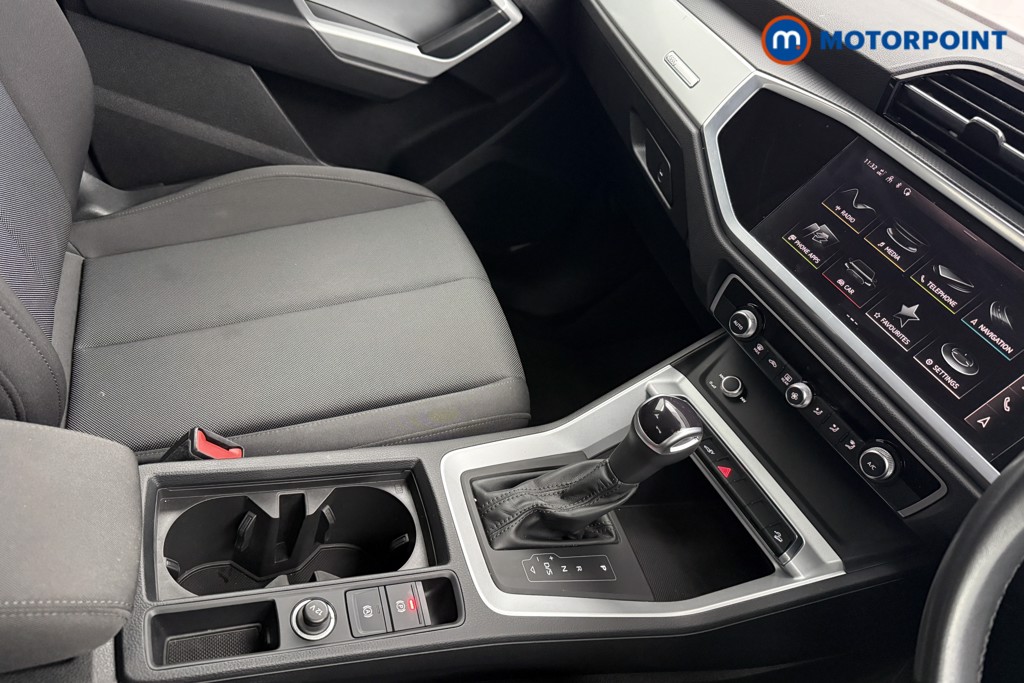 Audi Q3 Technik Automatic Petrol Plug-In Hybrid SUV - Stock Number (1604492) - 15th supplementary image