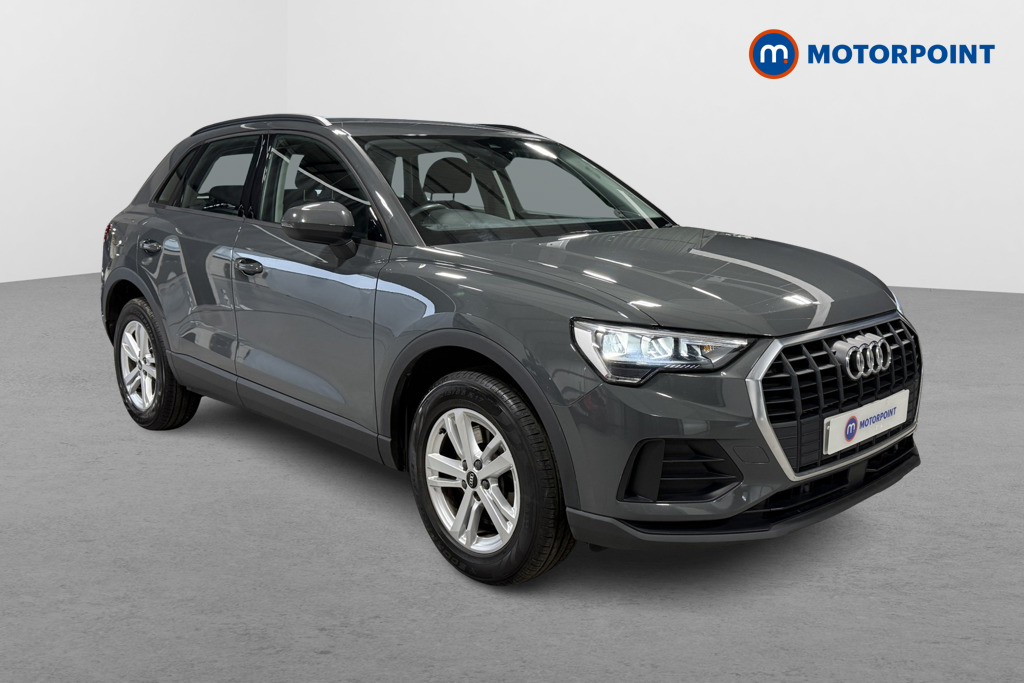 Audi Q3 Technik Automatic Petrol Plug-In Hybrid SUV - Stock Number (1604492) - Drivers side front corner